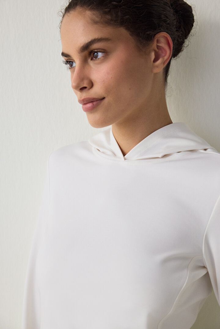 White Thermal Effect Long Sleeve Hooded Top - 2