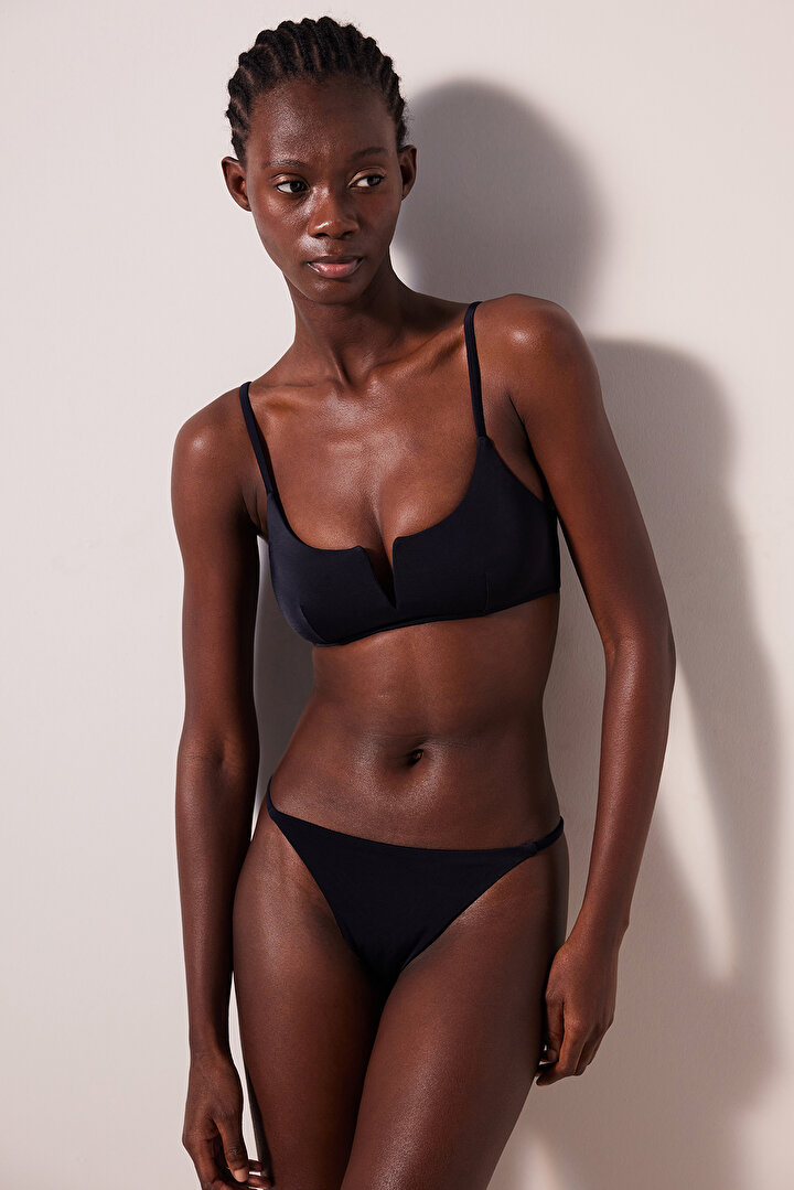 ビキニ AGNEL Queen Bikini Bra Black AGNEL】 Queen bikini bra + panty + skirt black 3set ビキニ