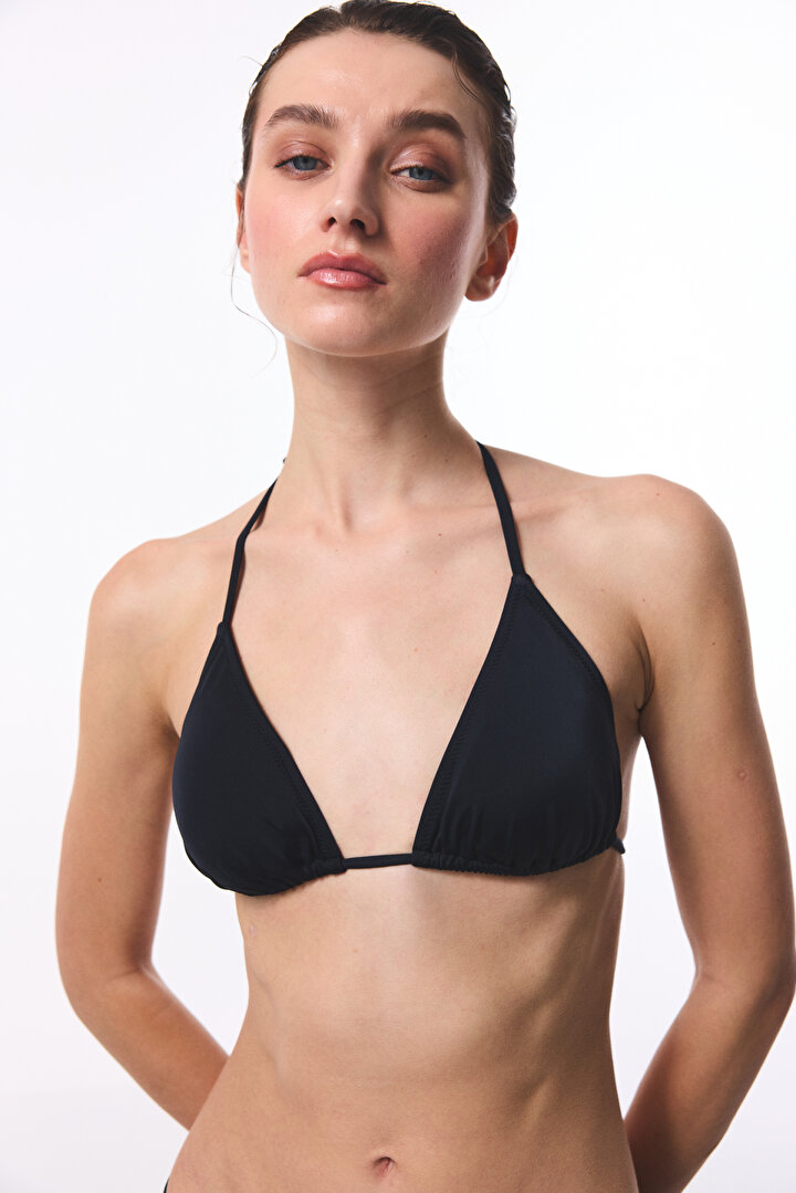 Üçgen Siyah Bikini Üstü - 1