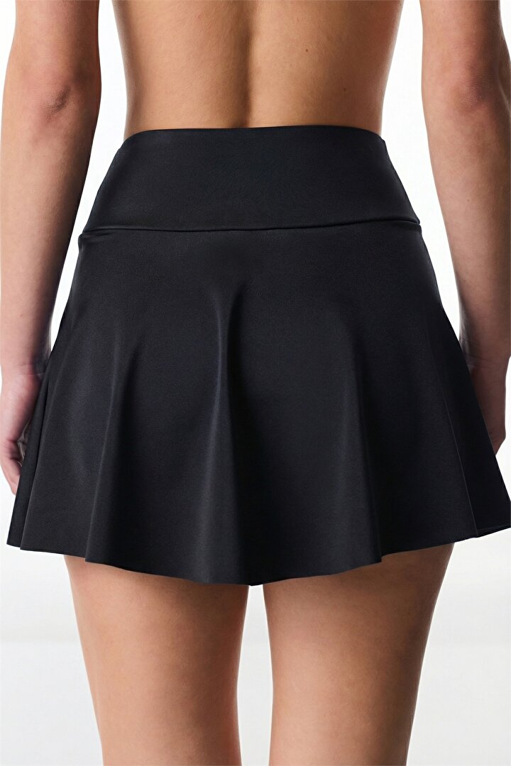 Siyah Şort Etekli - 2