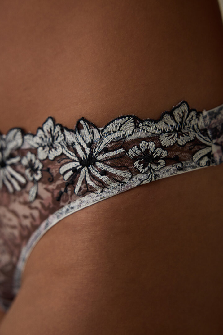 Leopard Patterned Embroidered Detailed Mid Waist Thong - 2
