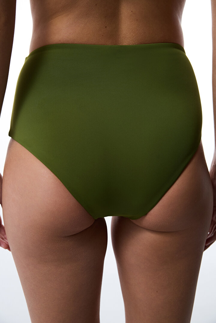 Kır Yeşili Nakışlı Bikini Altı - 2