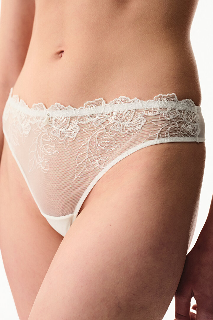 Kırık Beyaz Broidery Tanga Külot - 1