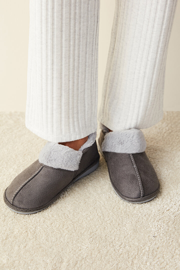 Alice Antrasit Patik - 1