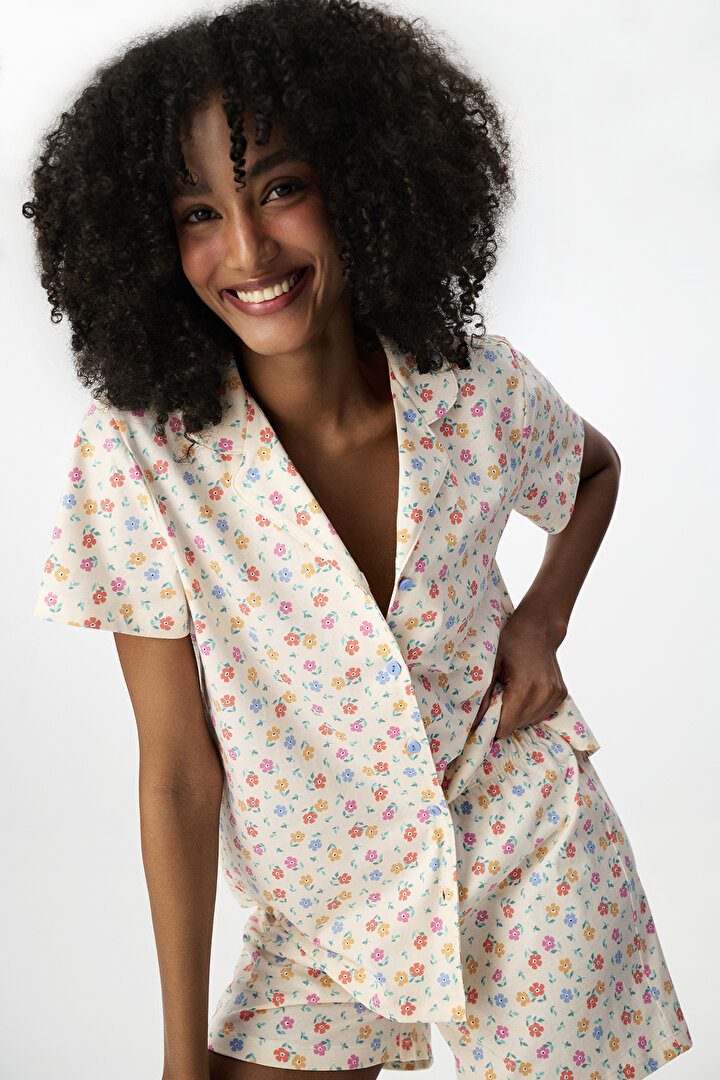 Renkli Floral Whisper Pamuklu Gömlek Şortlu Pijama Takımı - 2