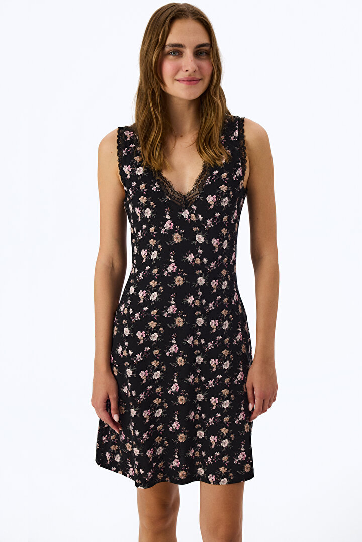 Siyah Floral Dream Gecelik - 1