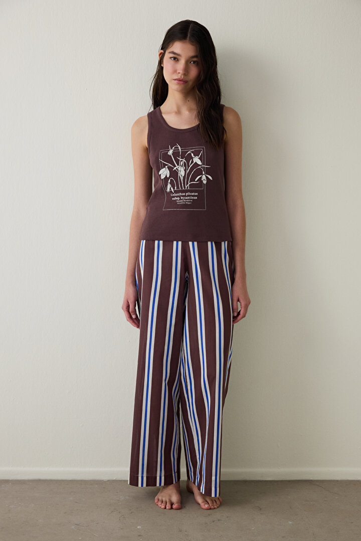 Kahverengi Istanbul Kardeleni Çizgili Bisiklet Yaka Askılı Pamuklu Pijama Takımı - Inspired by Flora - 1