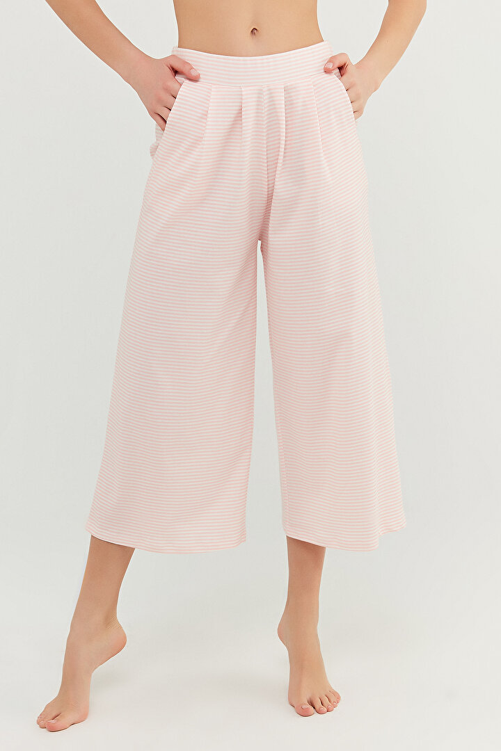 Pretty Striped Kapri - 1