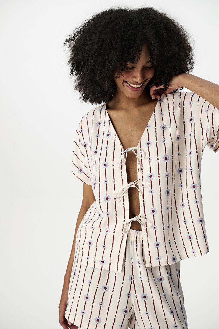 Renkli Floral Bliss Şortlu Pijama Takımı - 1