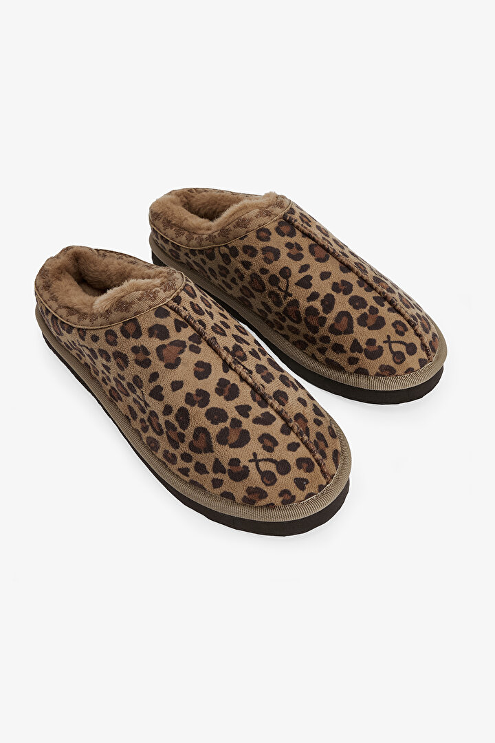 Bej Leopar Desenli Ev Terliği - 2