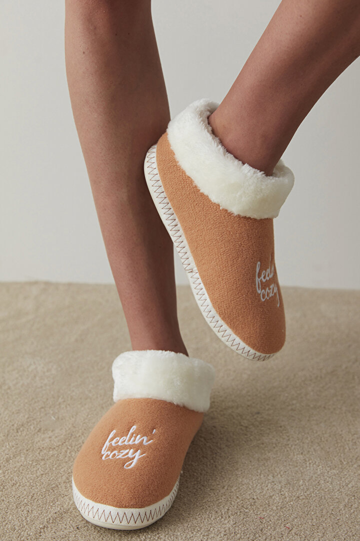 Feel Cozy Bot - 1