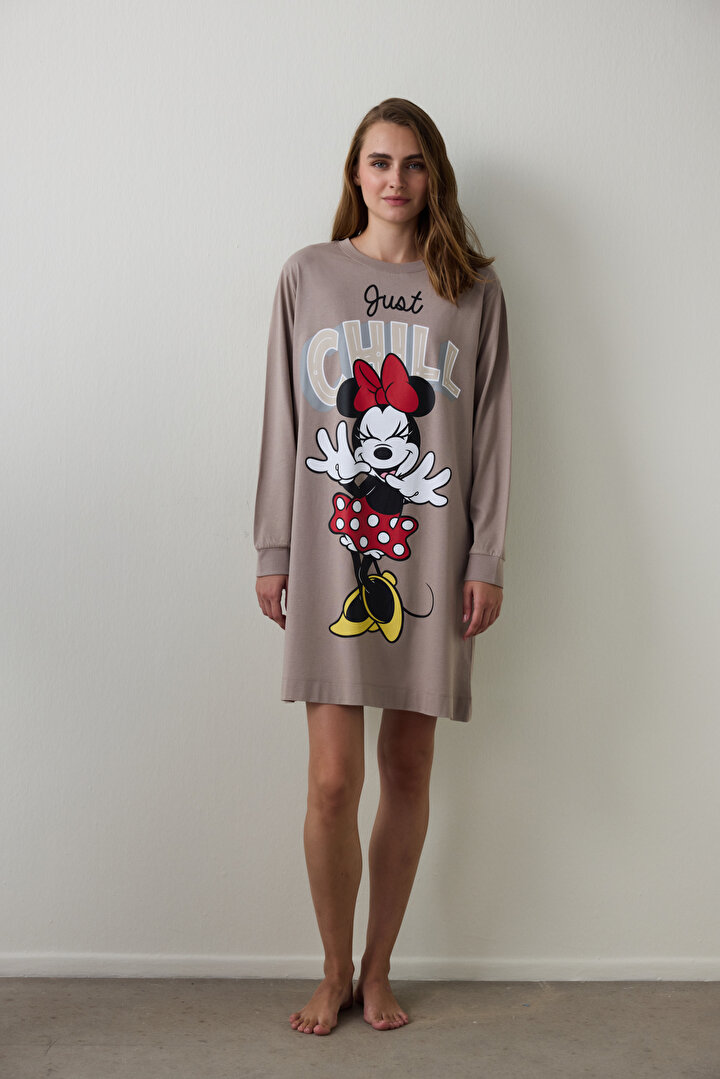 Koyu Bej Just Chill Mickey Mouse Baskılı Uzun Kollu Gecelik - 1