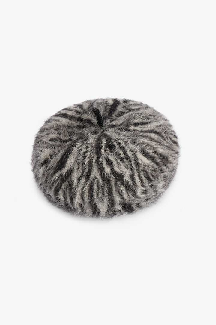 Zebra Desenli Yumuşak Dokulu Şapka - 1