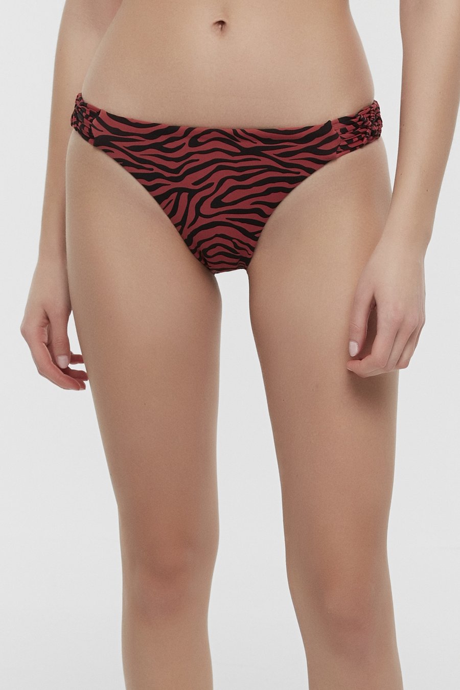 SAVAGE MACRAME BOTTOM