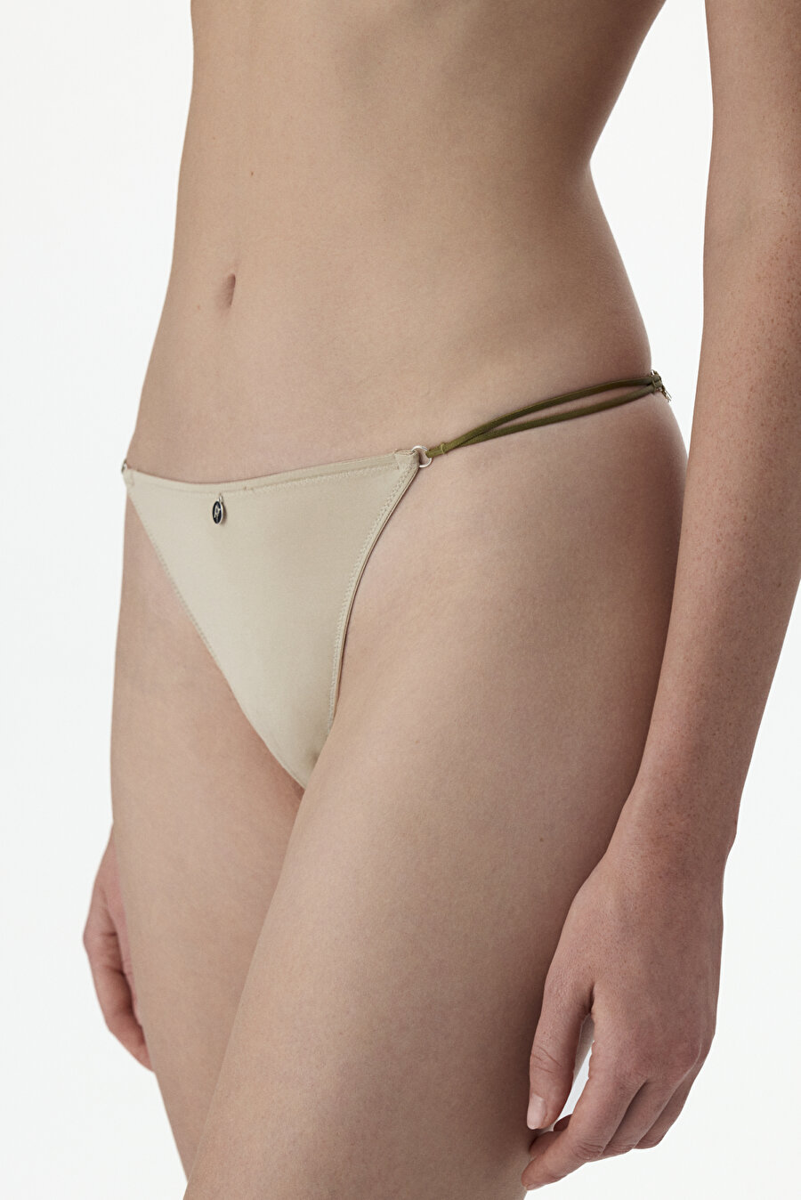 Bej Micro Dantel Brazilian Külot