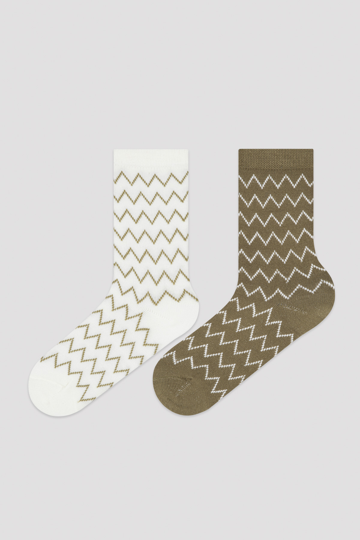 Penti Beyaz Kahverengi Zigzag Desenli 2'li Soket Çorap. 1