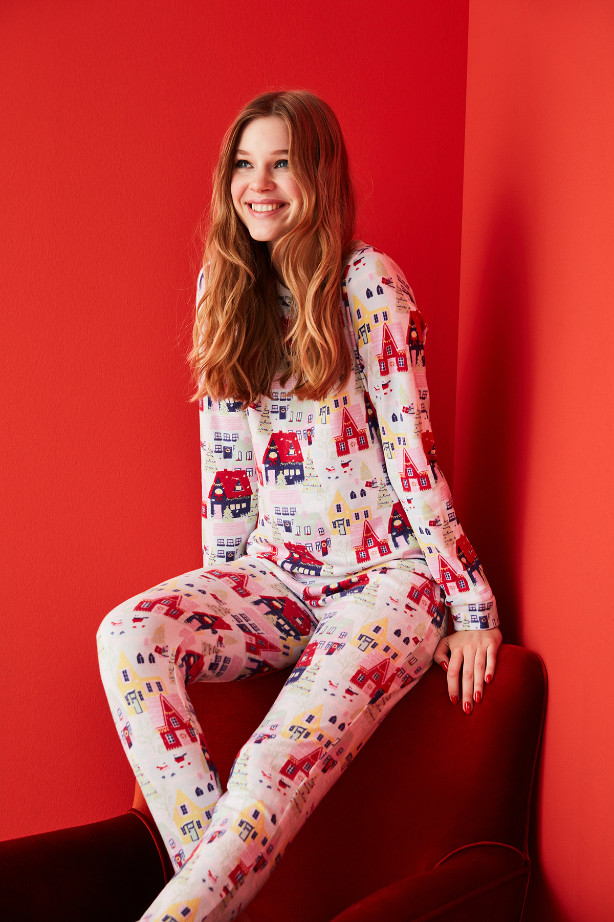 Penti Çok Renkli Yeni Yıl Desenli Termal Pijama Takımı. 1